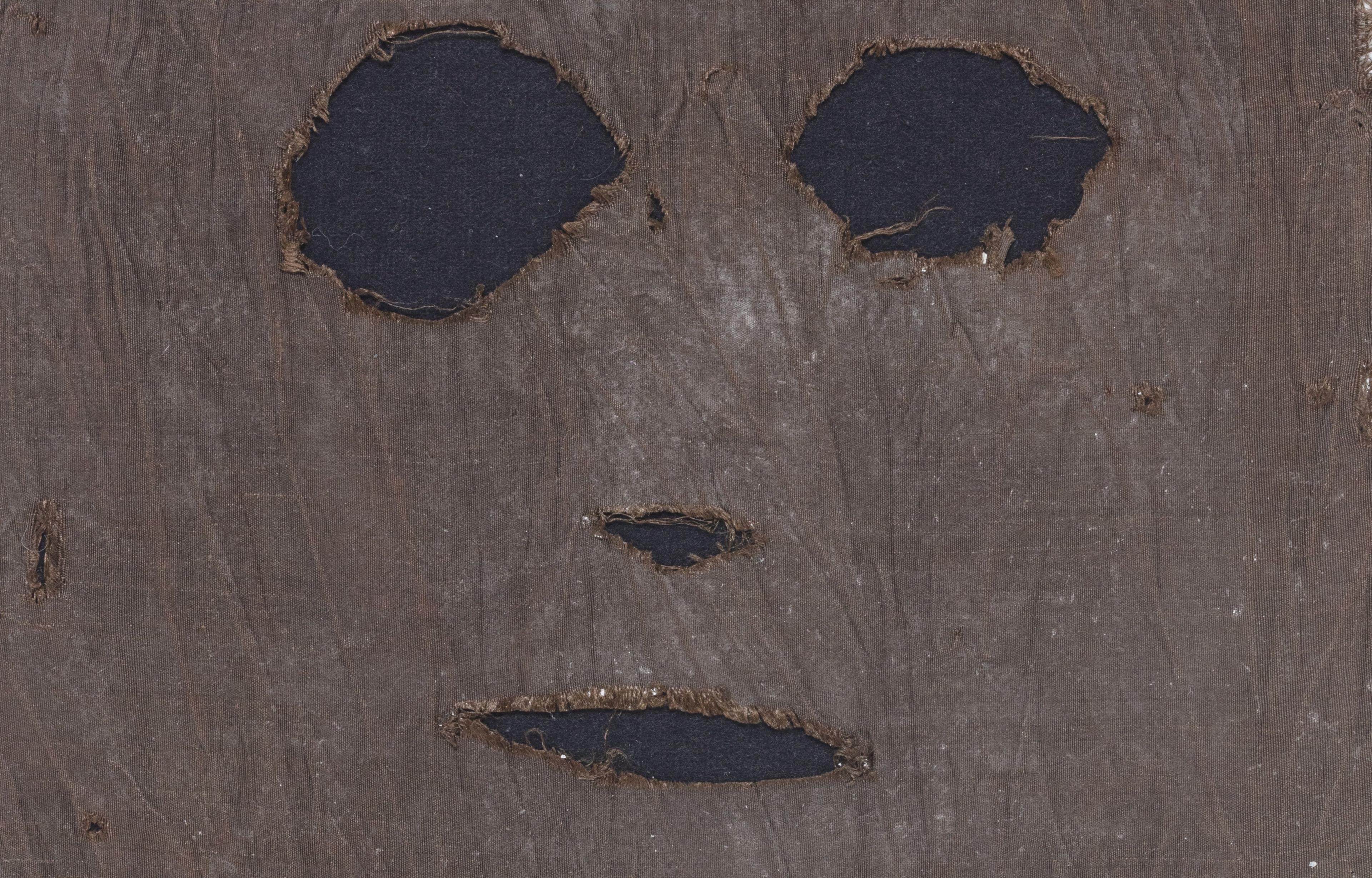 2 - Silk mask CROP 1990-07-0004.01