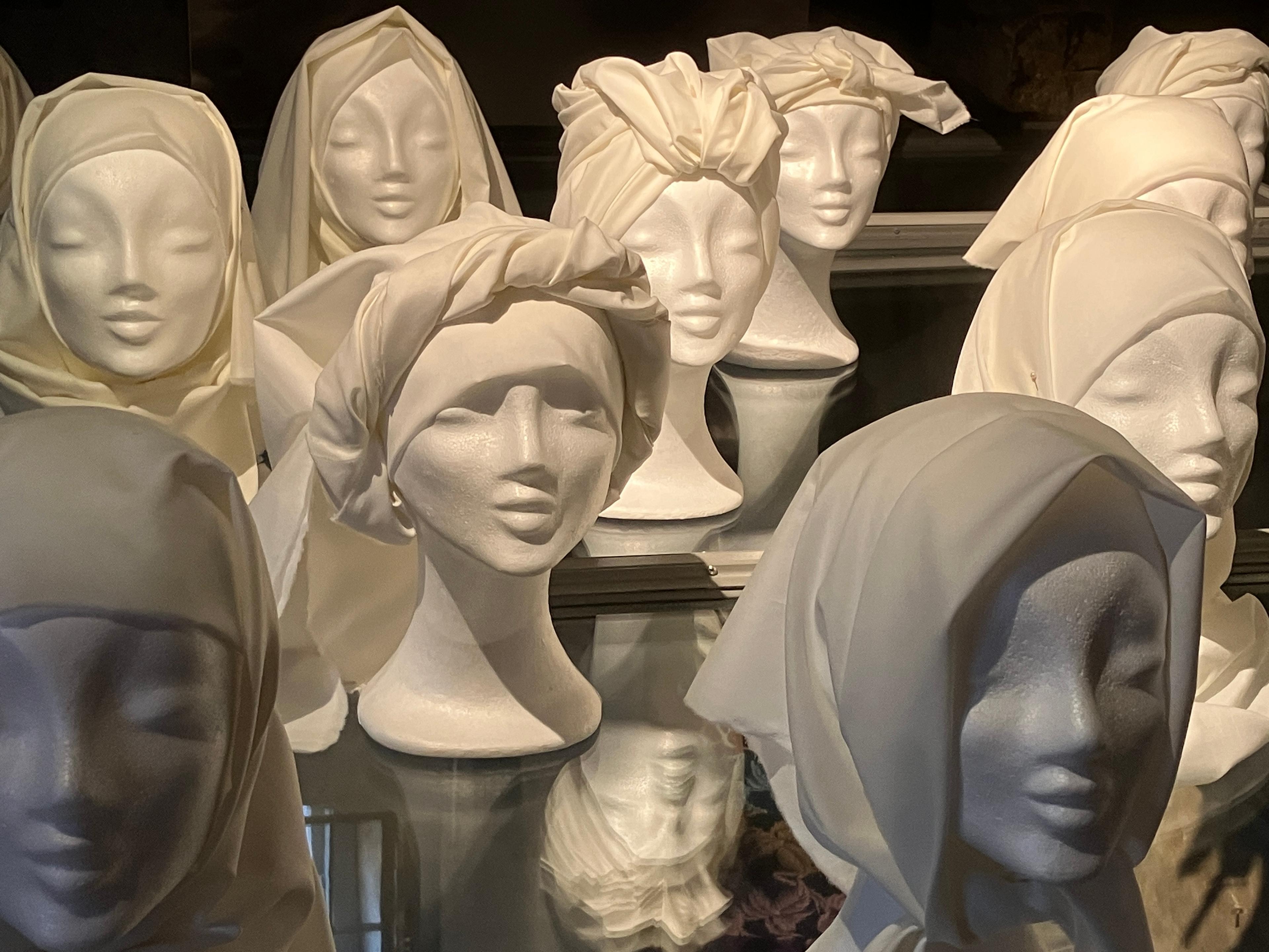 5 Headties at Almgrens